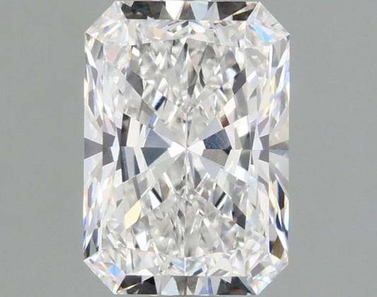 1 CT Radiant Cut Lab Grown Diamond IGI Certified