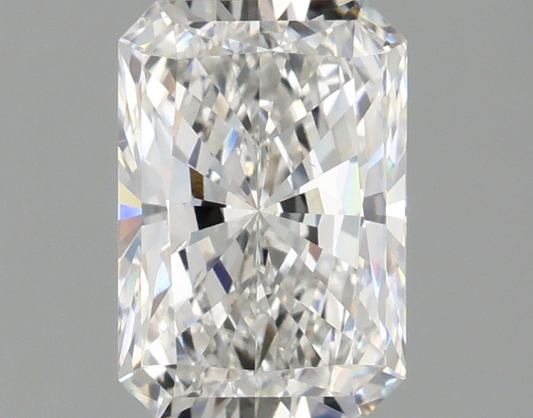 1 CT Radiant Cut Lab Grown Diamond IGI Certified