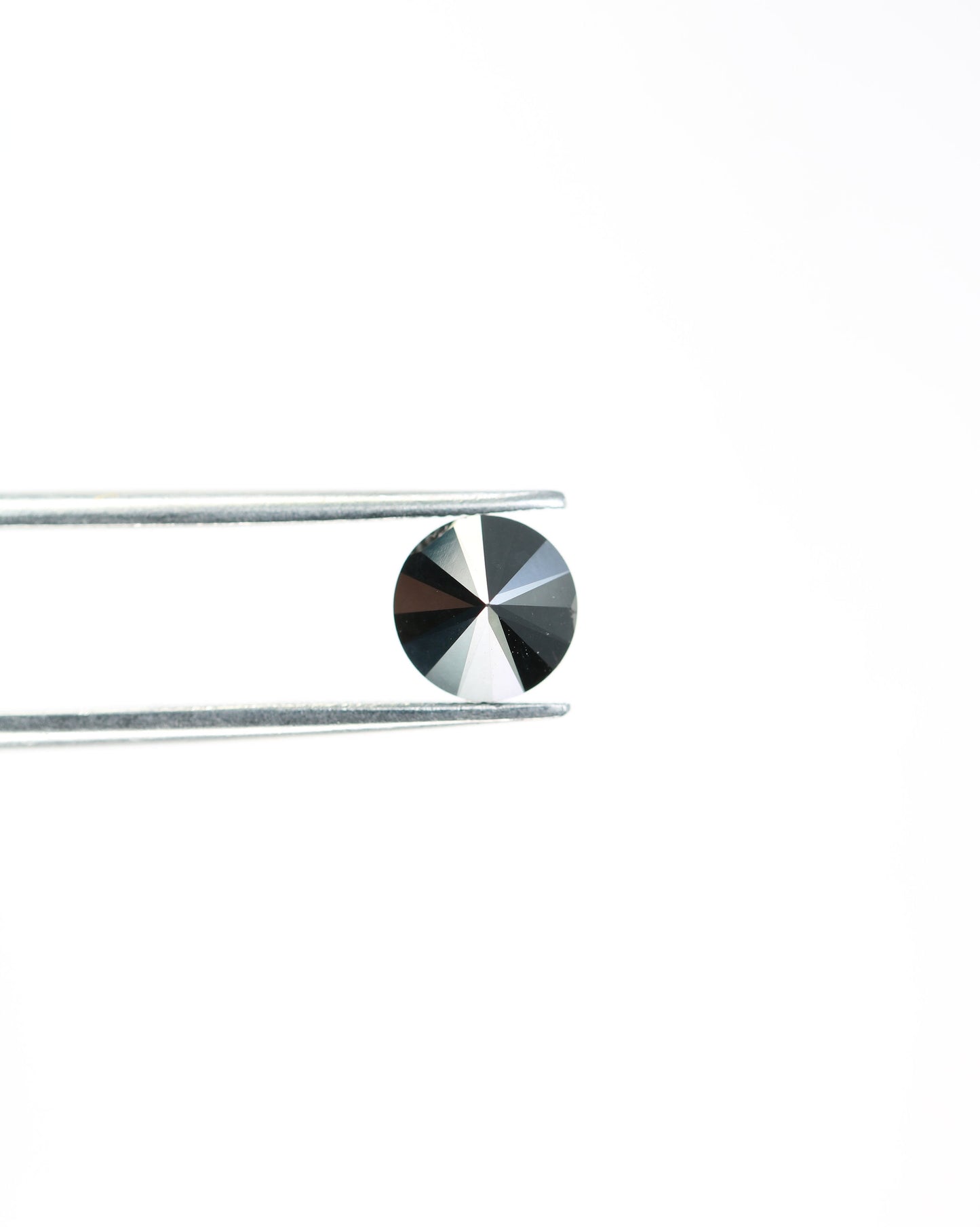 1.44 CT Beautiful Black Color Loose Round Shape Brilliant Cut Fancy Diamond For Proposal Ring