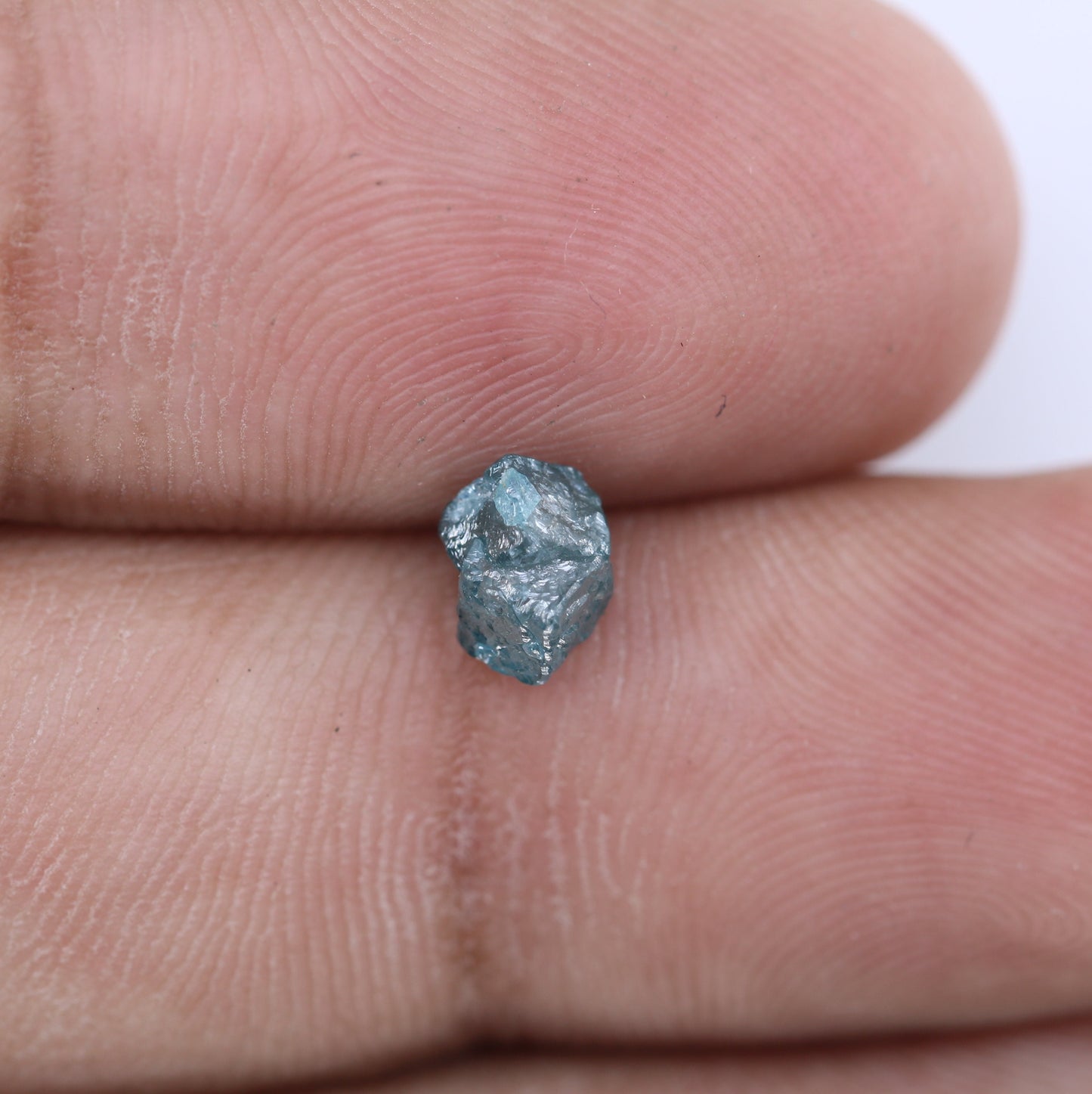 0.99 CT Natural Uncut Blue Rough Diamond - Ideal for Gold Wedding Ring - Perfect Gemstone for Custom Gold Jewelry