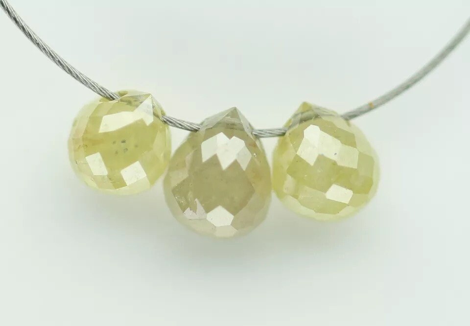 0.62 CT Natural Fancy Color Teardrop Diamond Beads – Loose Drilled Drops for Necklaces, Bracelets & Jewelry Making