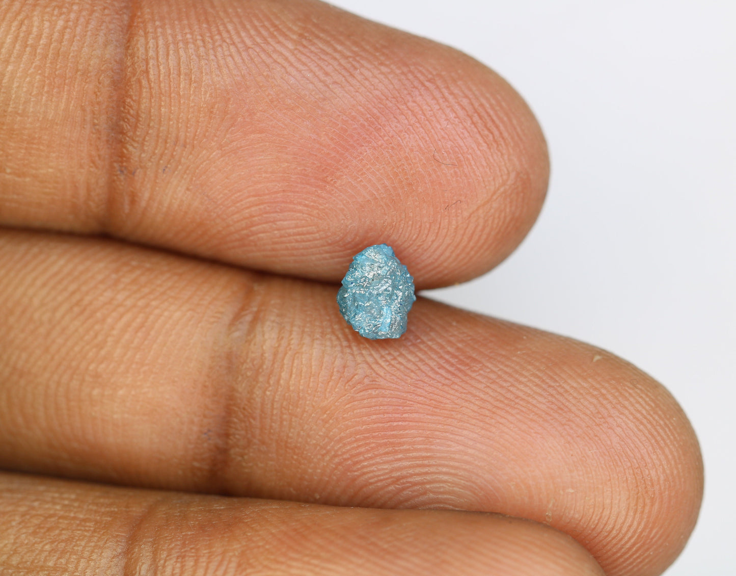 0.93 carat beautiful blue raw rough uncut fancy diamond for designer necklace gold ring diamonds
