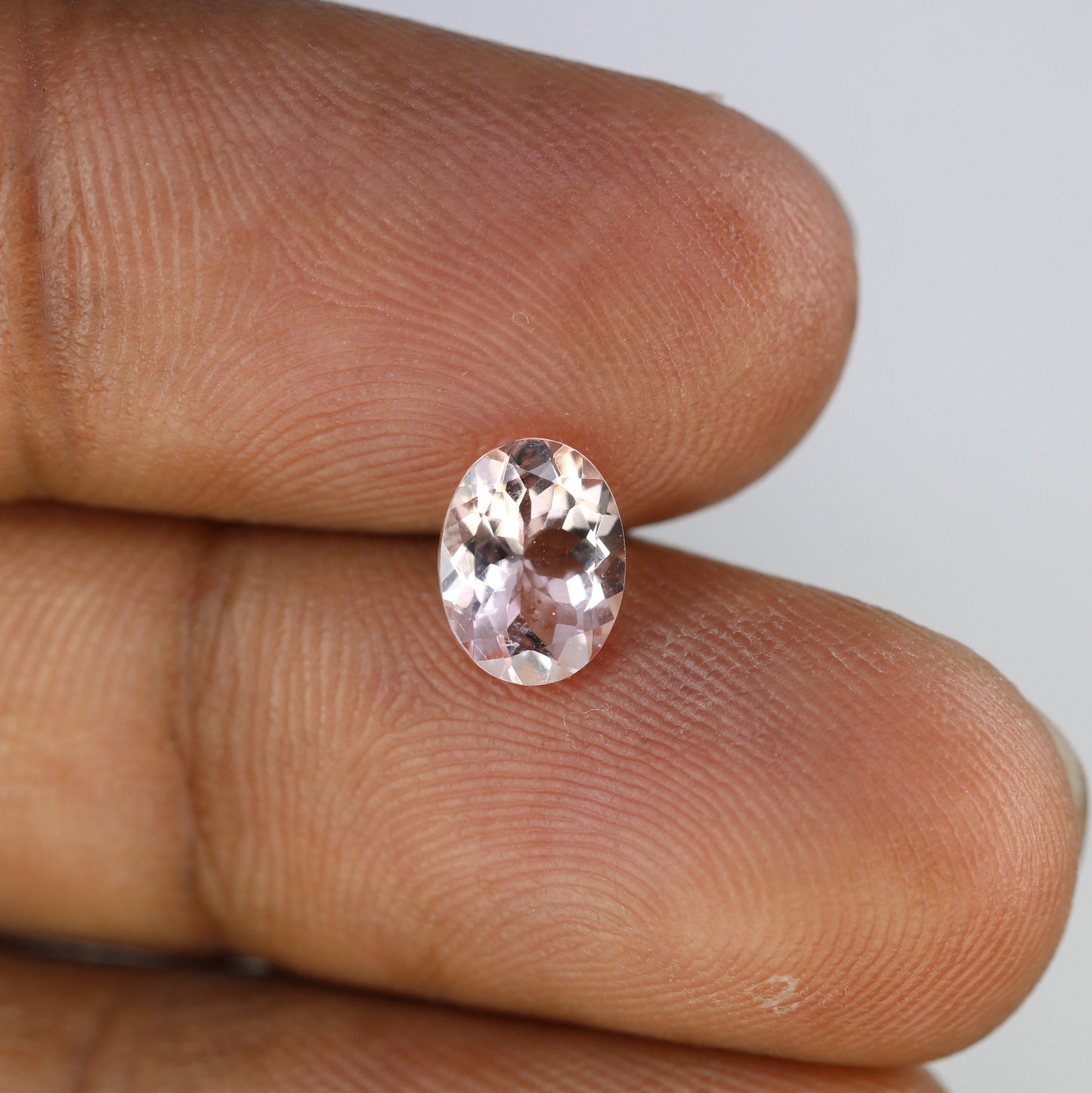 1.18 CT Pink Morganite Loose Gemstone - Oval Shape Natural Earth Mined Stone for Elegant Jewelry Designs