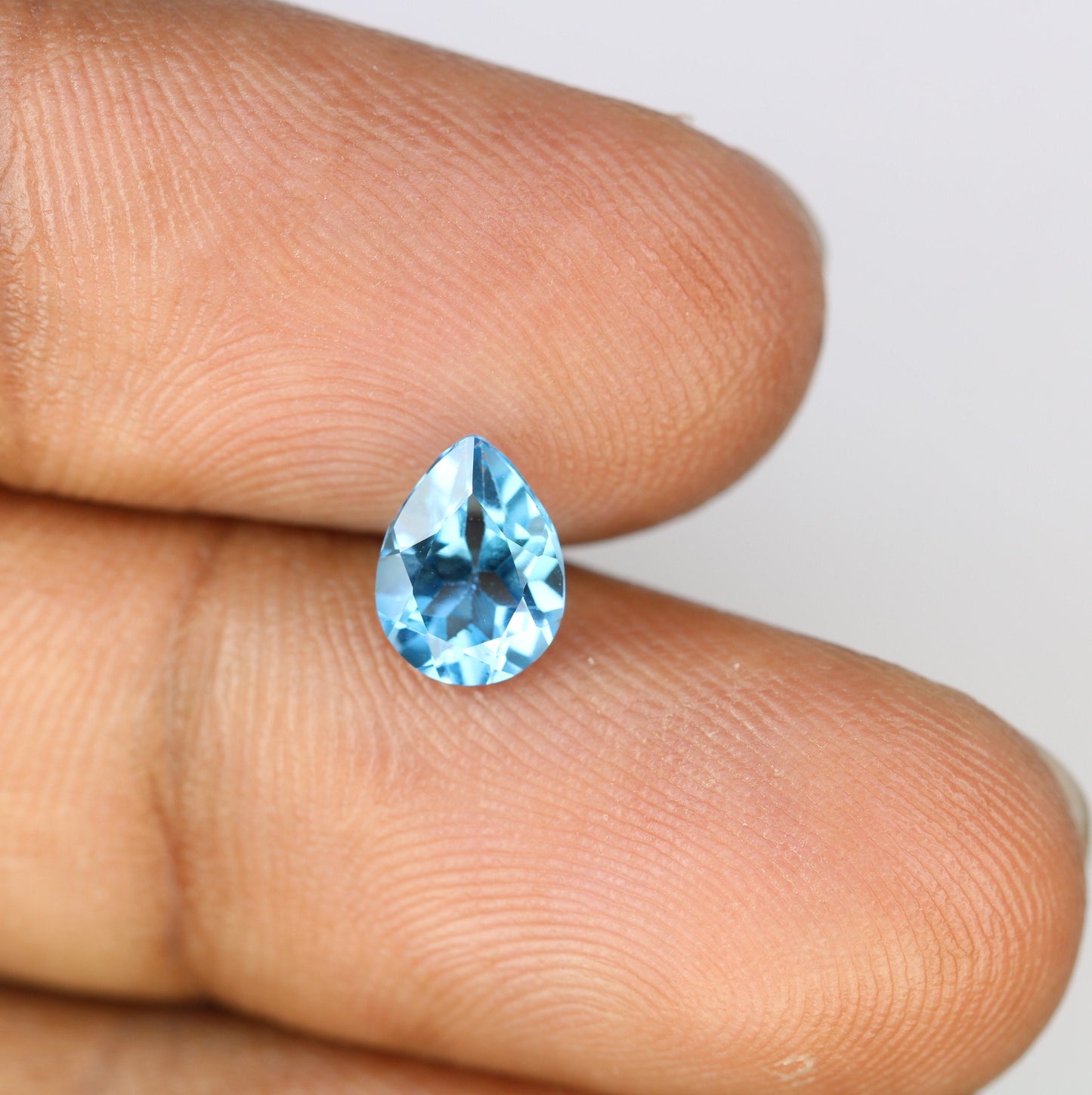 1.32 CT Swiss Blue Pear Shape Gem for Proposal Ring - Fancy Color Diamond for Customized Jewelry Making with Gold Ring