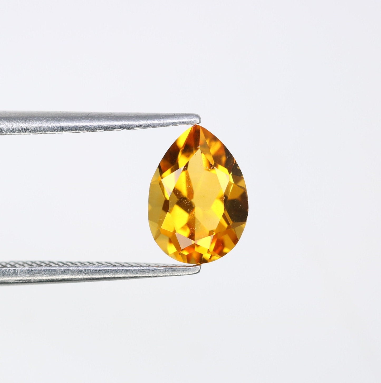 1.15 CT Natural Citrine Pear Cut Orange Gemstone for Engagement Ring - Ideal for Fine Jewelry and Diamonds