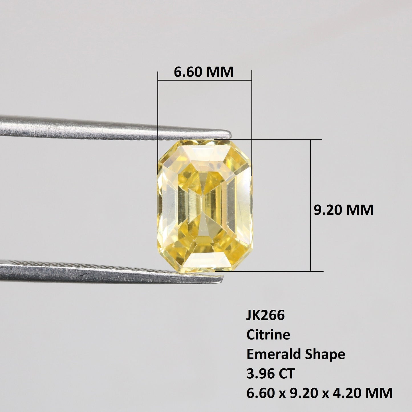 3.96 CT Beautiful Citrine Emerald Shape Sapphire for Wedding Ring - Stunning Engagement Ring with Fancy Color for Gold Ring and Diamonds