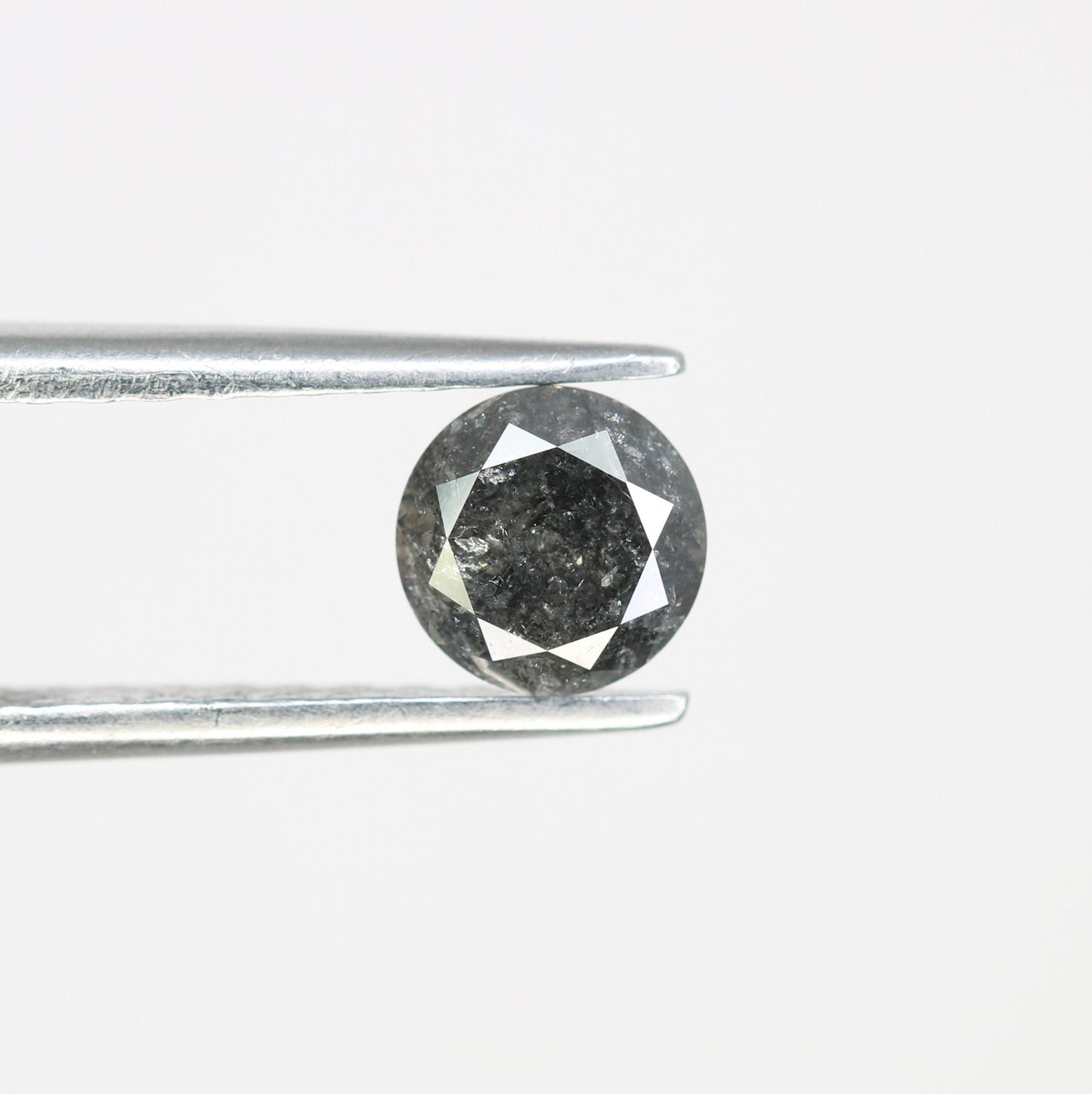 0.79 Carat 5.5mm Salt and Pepper Round Diamond RingFor Gold Ring Diamonds