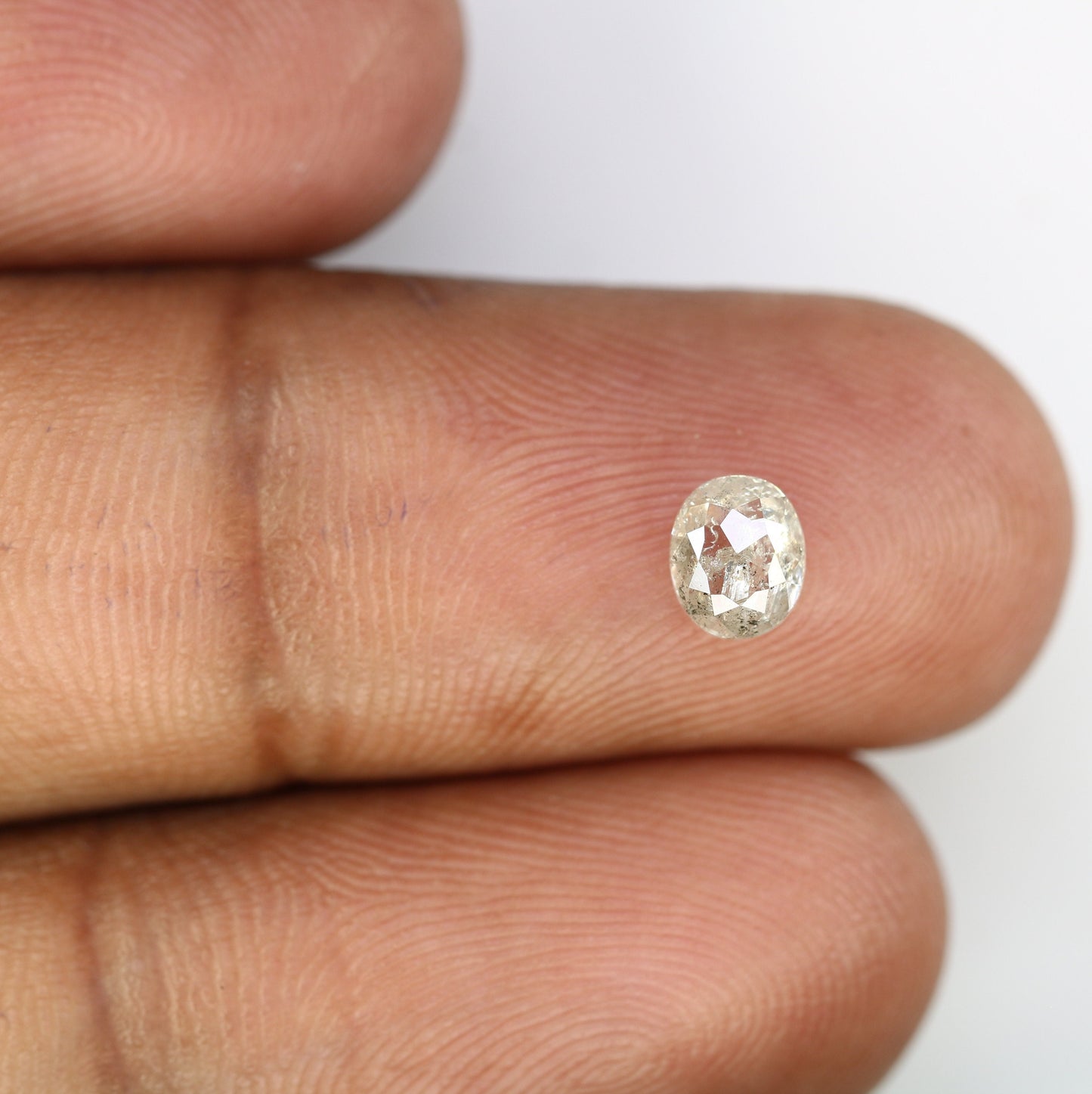 Salt and Pepper Oval Cut Diamond - Ideal for Engagement Rings & Elegant Gold Ring Jewelry for Unique Style