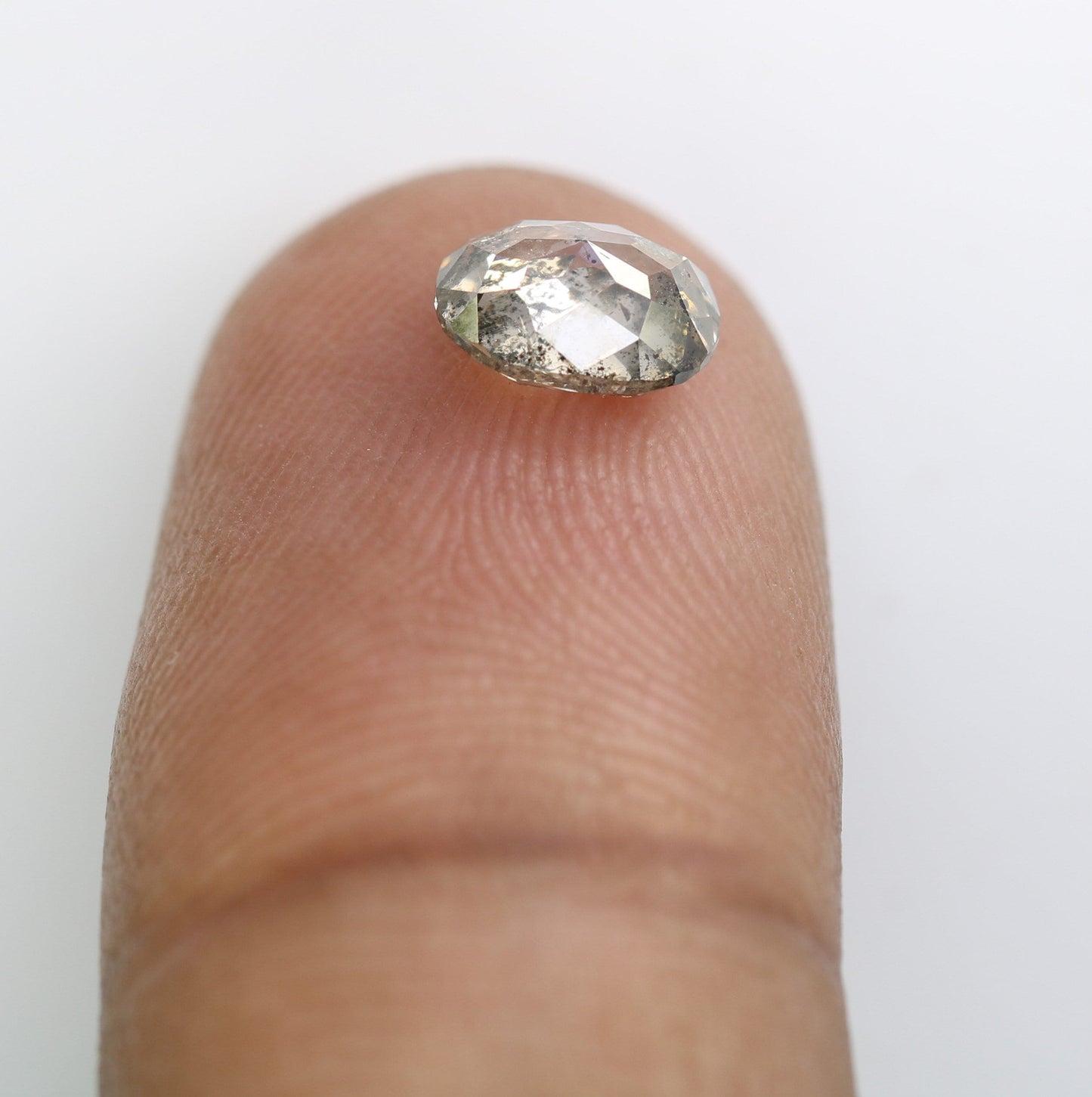 1.20 CT Sparkling Salt and Pepper Oval Diamond Pendant - Stunning for Gold Jewelry & Elegant, Unique Accessory