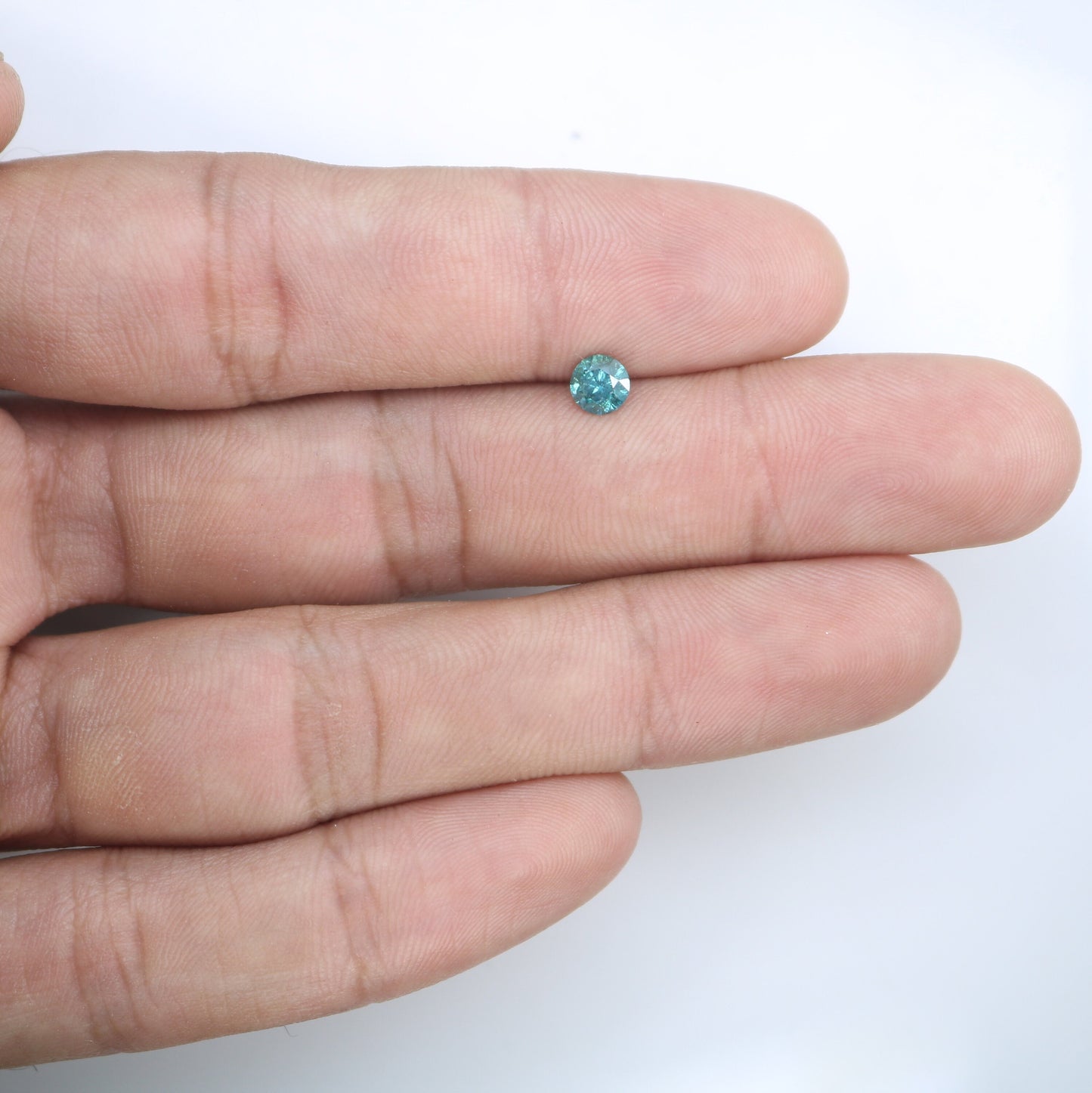 0.52 CT Green Round Brilliant Cut Diamond for Engagement Rings and Gold Band Settings