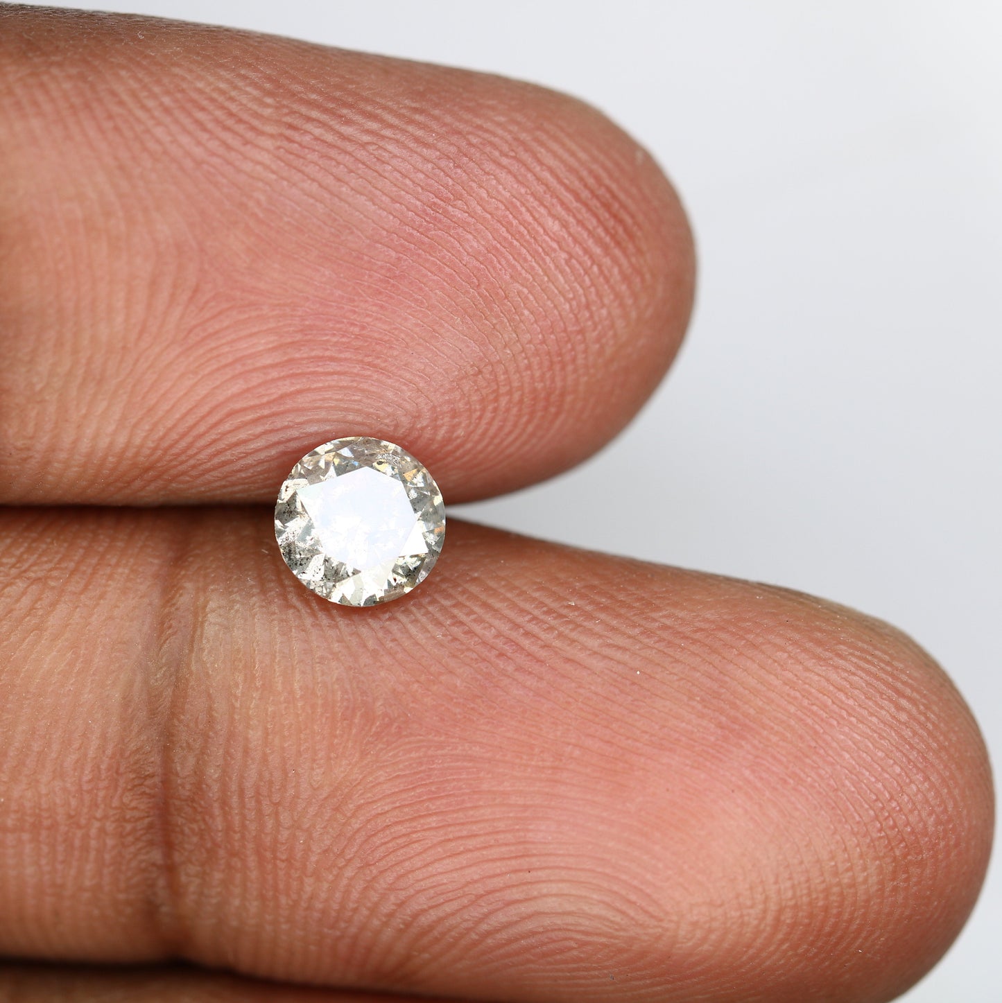 0.82 CT 6 mm Round Salt and Pepper Diamond for Gold Ring Settings