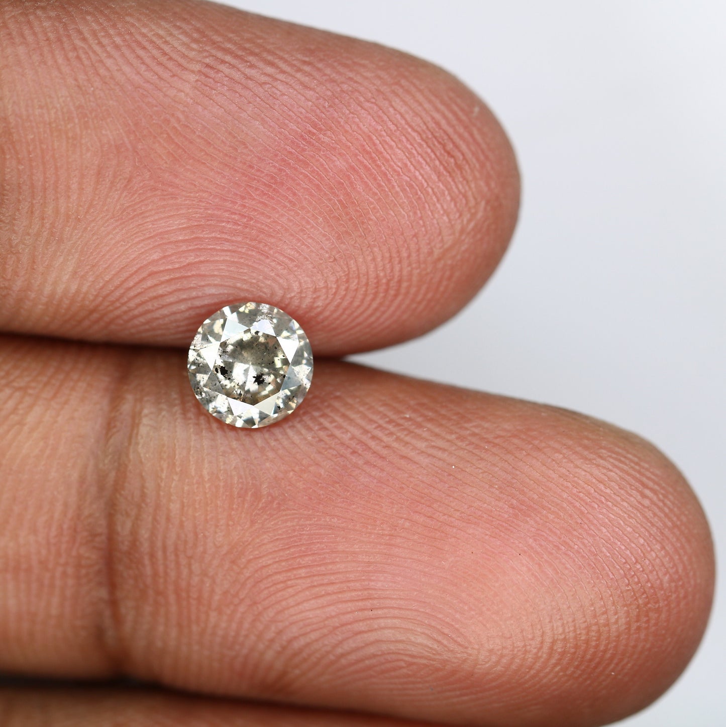 0.82 CT 6 mm Round Salt and Pepper Diamond for Gold Ring Settings