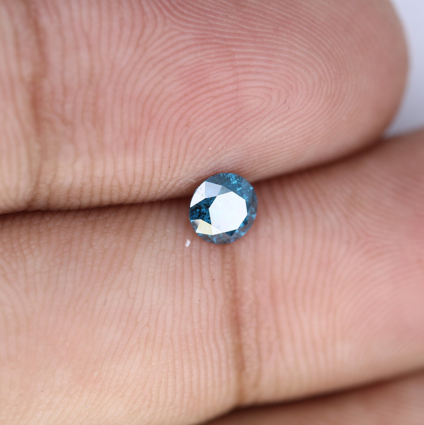 0.46 CT Round Brilliant Blue Diamond for Engagement Rings | Ideal for Gold Ring Settings