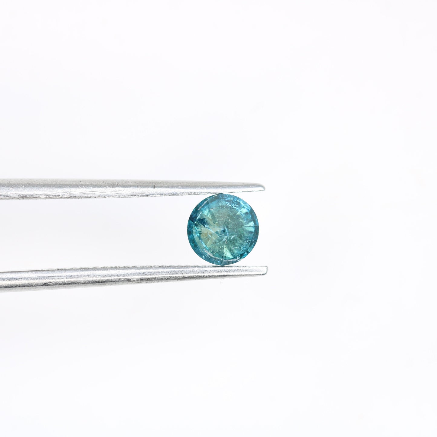 0.46 CT Blue Round Brilliant Cut Diamond for Engagement Rings | Ideal for Gold Ring Settings