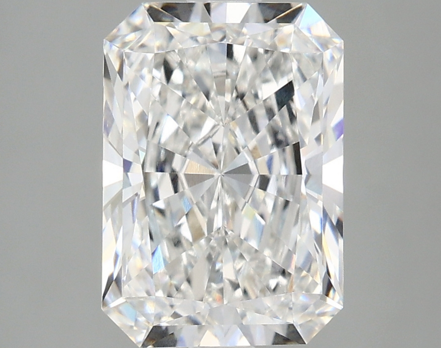 3 CT Radiant Cut Lab Grown Diamond IGI Certified