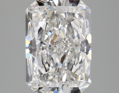 3 CT Radiant Cut Lab Grown Diamond IGI Certified