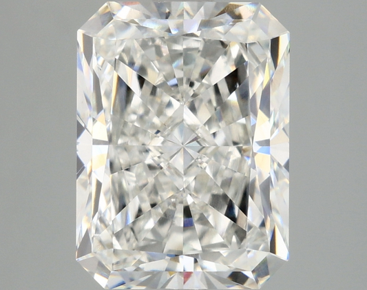 4 CT Radiant Cut Lab Grown Diamond IGI Certified