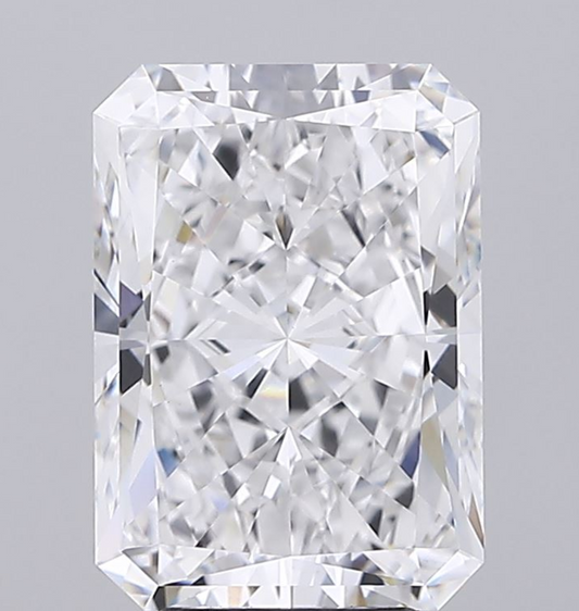 5 CT Radiant Cut Lab Grown Diamond IGI Certified