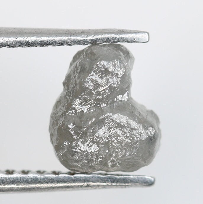 1.4 CT Natural Uncut Dark Grey Diamond - Raw Gemstone for Unique Designer Jewelry - Perfect for Custom Gold Rings