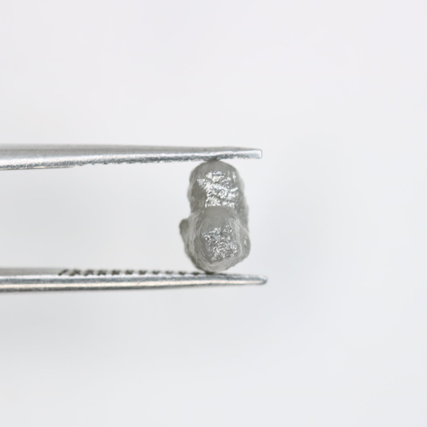 1.4 CT Natural Uncut Dark Grey Diamond - Raw Gemstone for Unique Designer Jewelry - Perfect for Custom Gold Rings