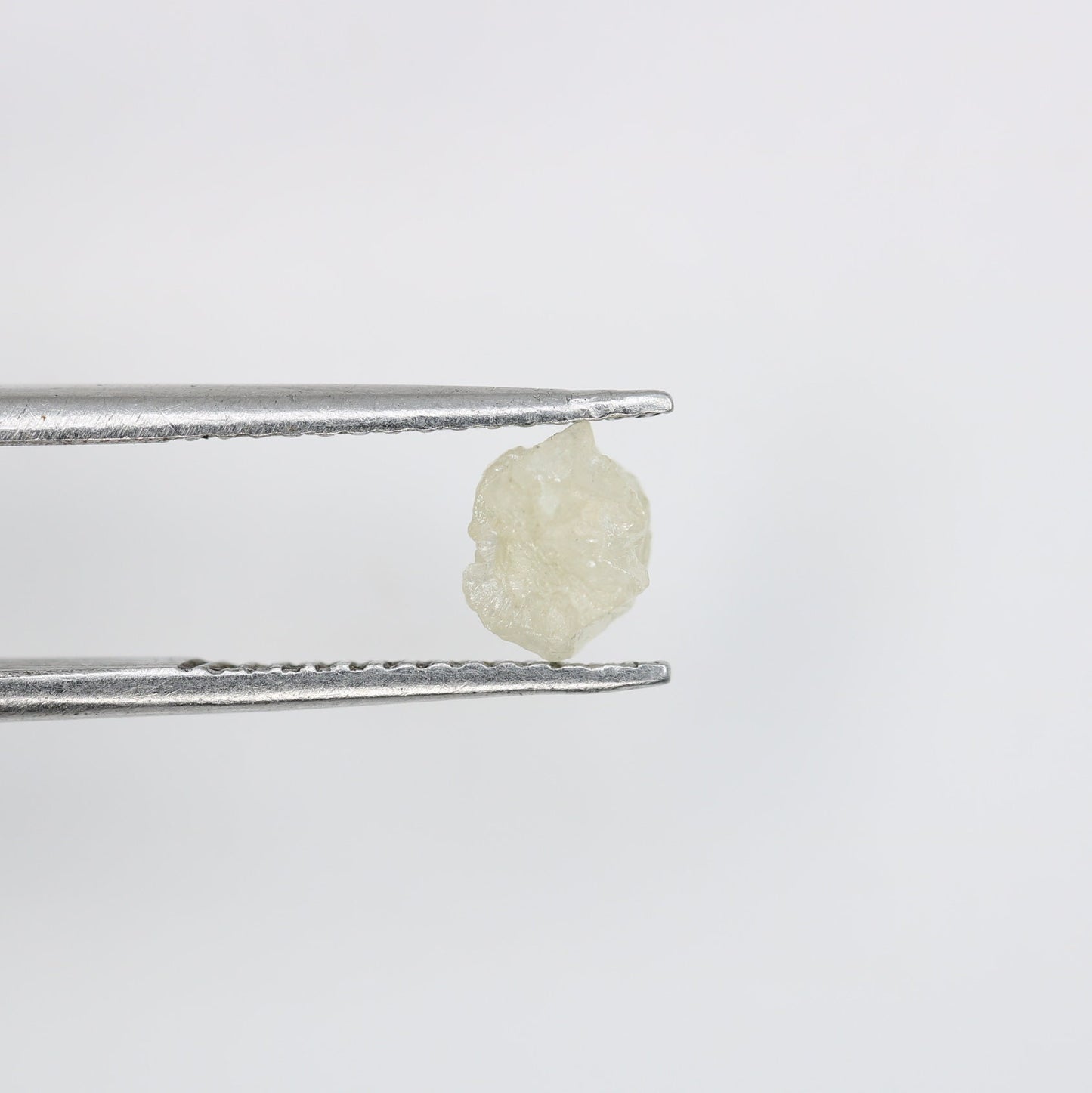 0.88 CT Natural White Loose Rough Uncut Diamond - 6 MM Raw Gemstone for Wedding Band - Beautiful Diamond for Custom Gold Rings