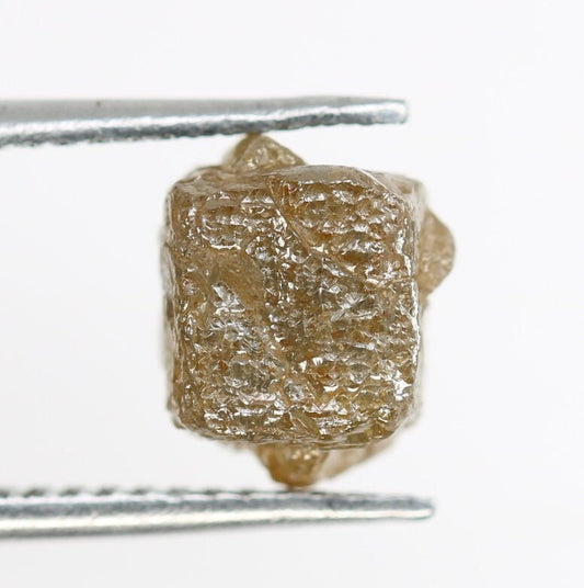 4 CT Loose Fancy Green Uncut Rough Raw Diamond - Stunning Gemstone for Artisan Jewelry and Custom Gold Rings