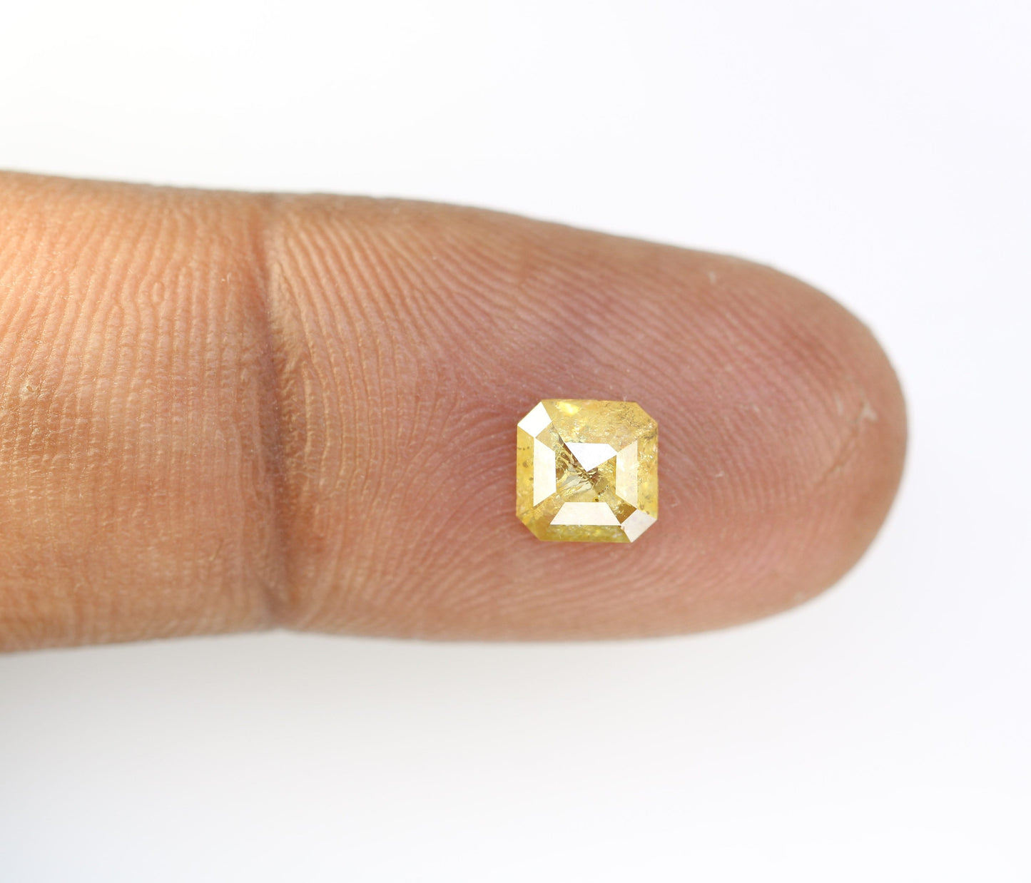 0.89 Carat Fancy Yellow Color Opaque Clarity Loose Polished Diamond For Promise RingFor Gold Ring Diamonds