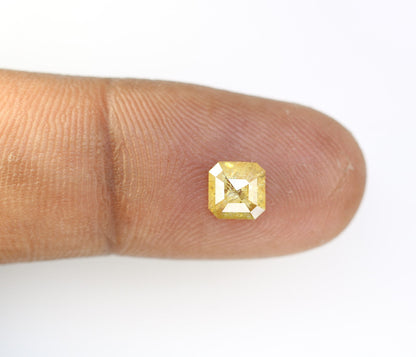 0.89 Carat Fancy Yellow Color Opaque Clarity Loose Polished Diamond For Promise RingFor Gold Ring Diamonds
