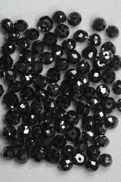 Natural Loose Round Black Diamonds – Fancy Color, 1.50 to 3.10 MM, 20-Piece Bead Lot | Raw Black Diamonds for Elegant Custom Jewelry Designs