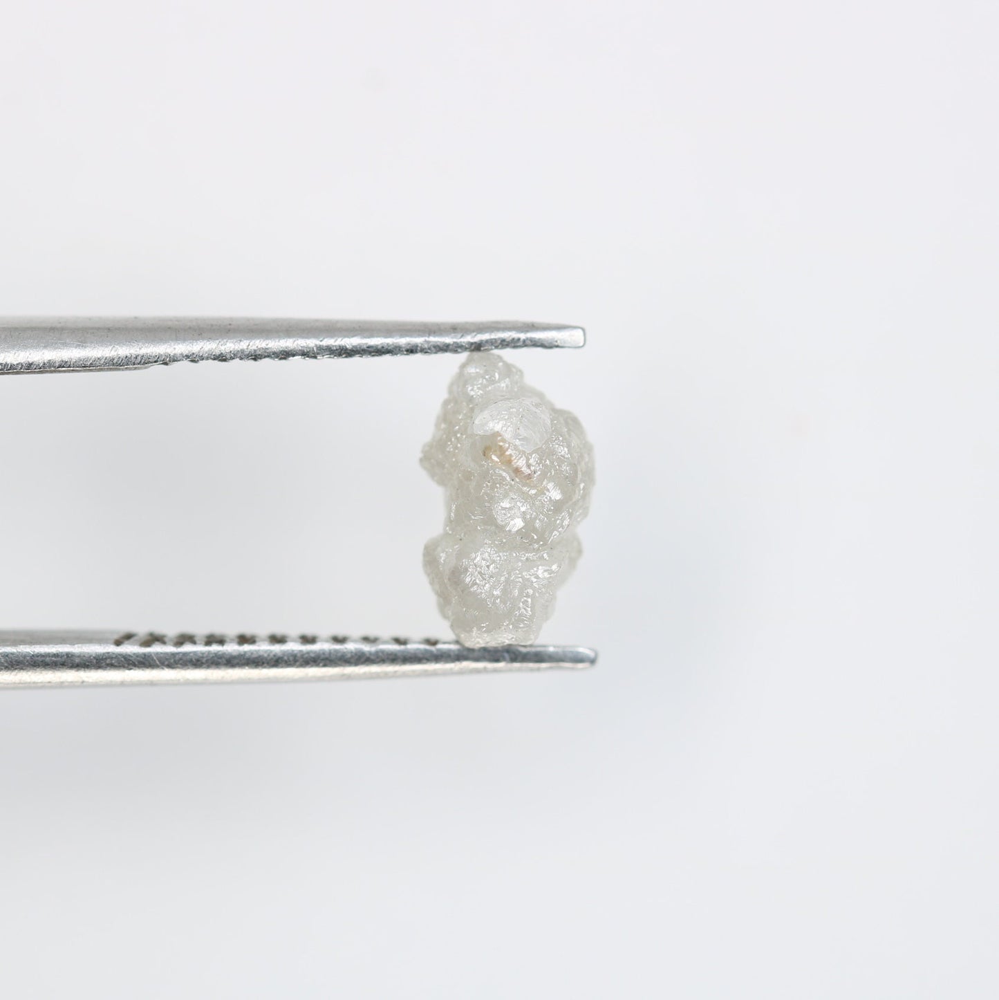 1.33 CT irregular cut white natural uncut raw diamond for proposal ring gold ring diamonds