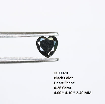 Heartfelt Elegance: 0.26 CT Heart-Shaped Black Diamond - Perfect for Every Occasion!For Gold Ring Diamonds
