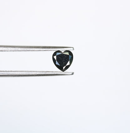Heartfelt Elegance: 0.26 CT Heart-Shaped Black Diamond - Perfect for Every Occasion!For Gold Ring Diamonds