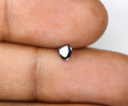 Heartfelt Elegance: 0.26 CT Heart-Shaped Black Diamond - Perfect for Every Occasion!For Gold Ring Diamonds