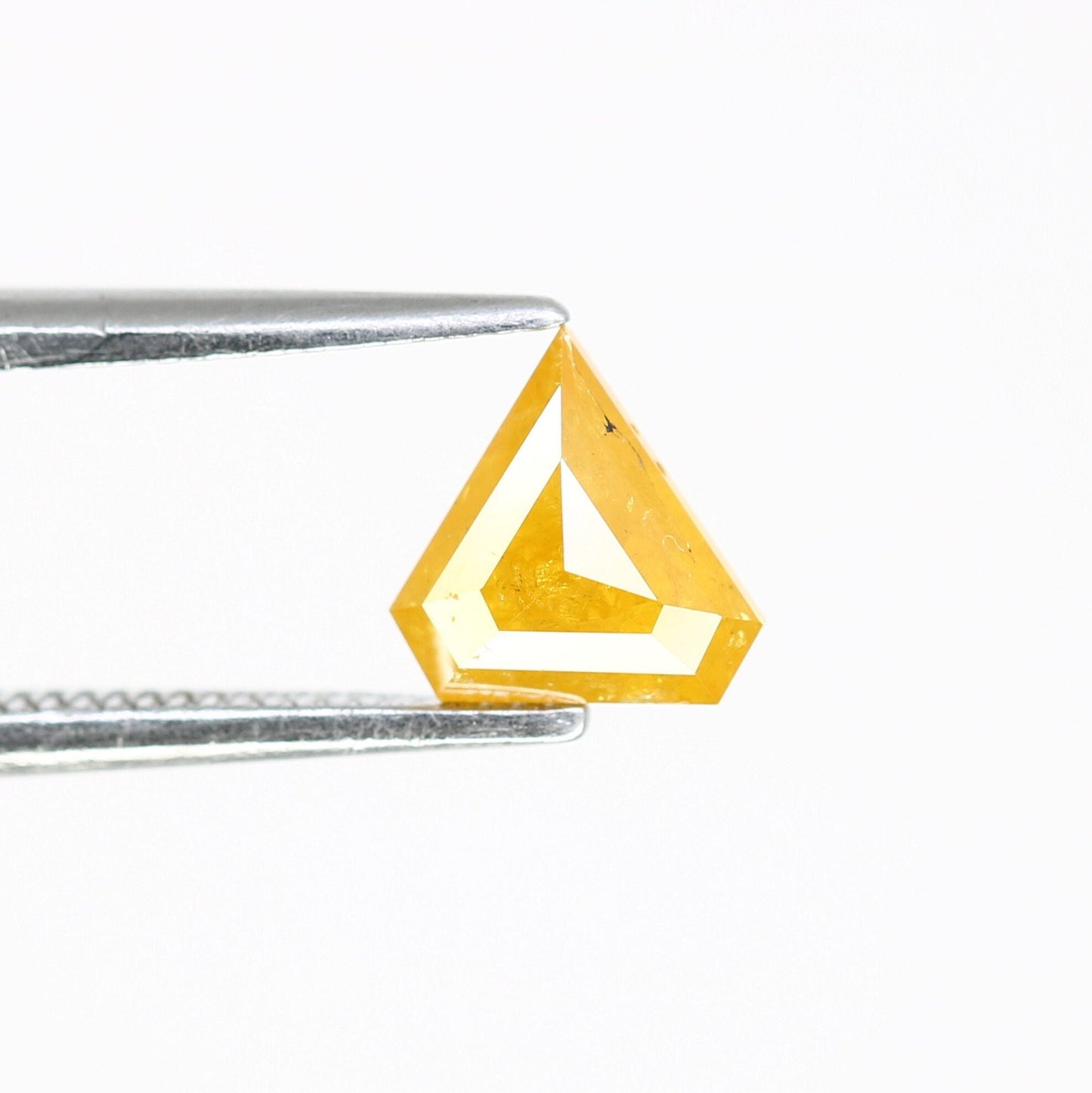 0.62 CT Fancy Yellow Color Diamond For Multiple Occasions And WeddingFor Gold Ring Diamonds