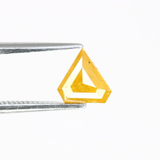 0.62 CT Fancy Yellow Color Diamond For Multiple Occasions And WeddingFor Gold Ring Diamonds