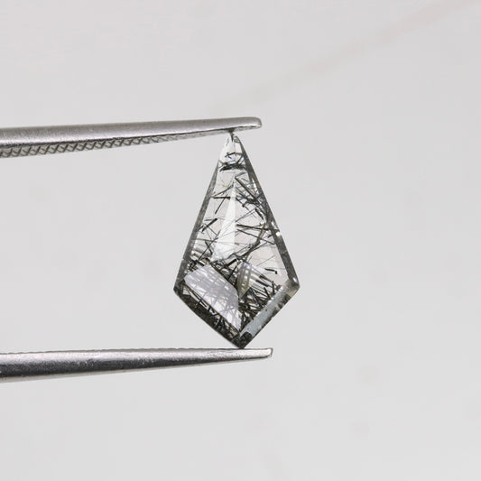 1.21 CT Gorgeous Black Rutile Kite Shape Gemstone for Weddings and Special Occasions - Elegant Jewelry with Classy Color Diamonds