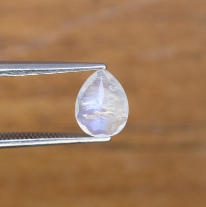 1.12 CT Natural Moonstone Gemstone for Pendant - Iridescent Stone for Elegant Jewelry Designs