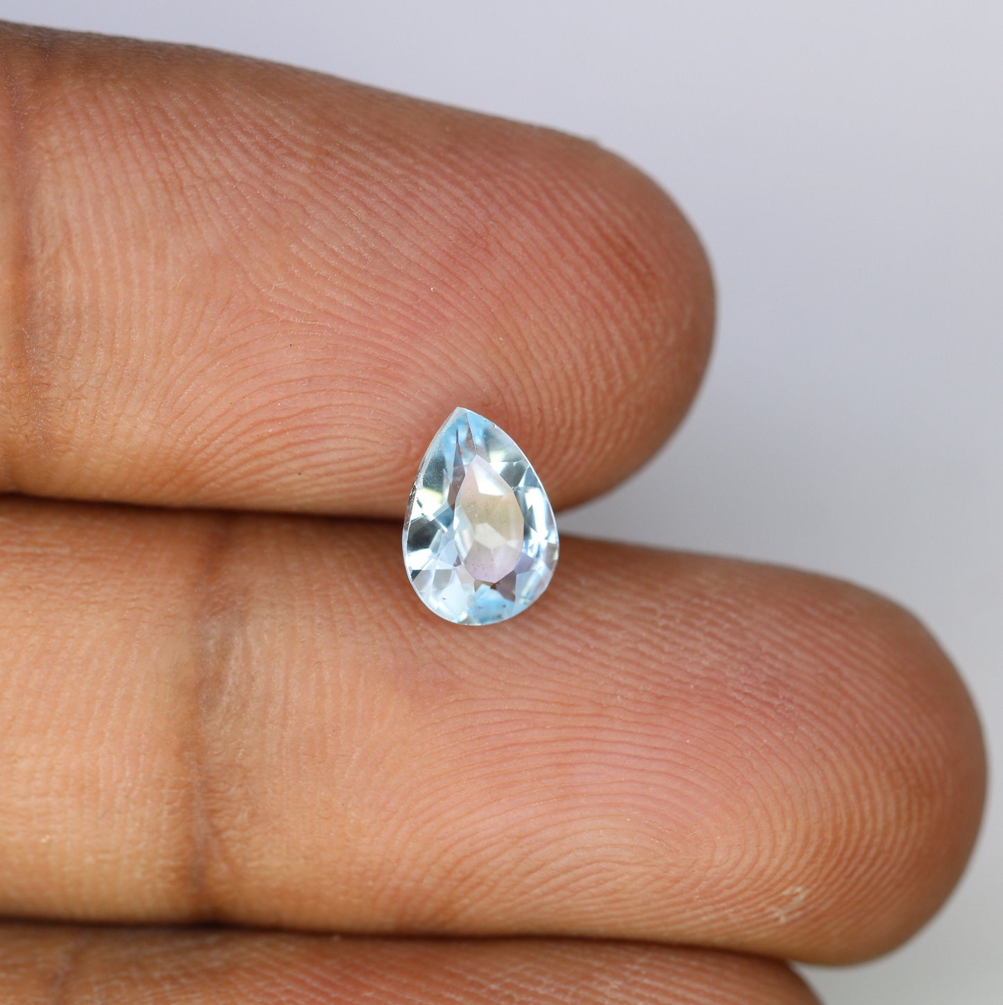 1.15 CT Pear Cut Aquamarine Blue Gemstone for Engagement Ring - Perfect for Wedding Jewelry and Gift for Loved Ones