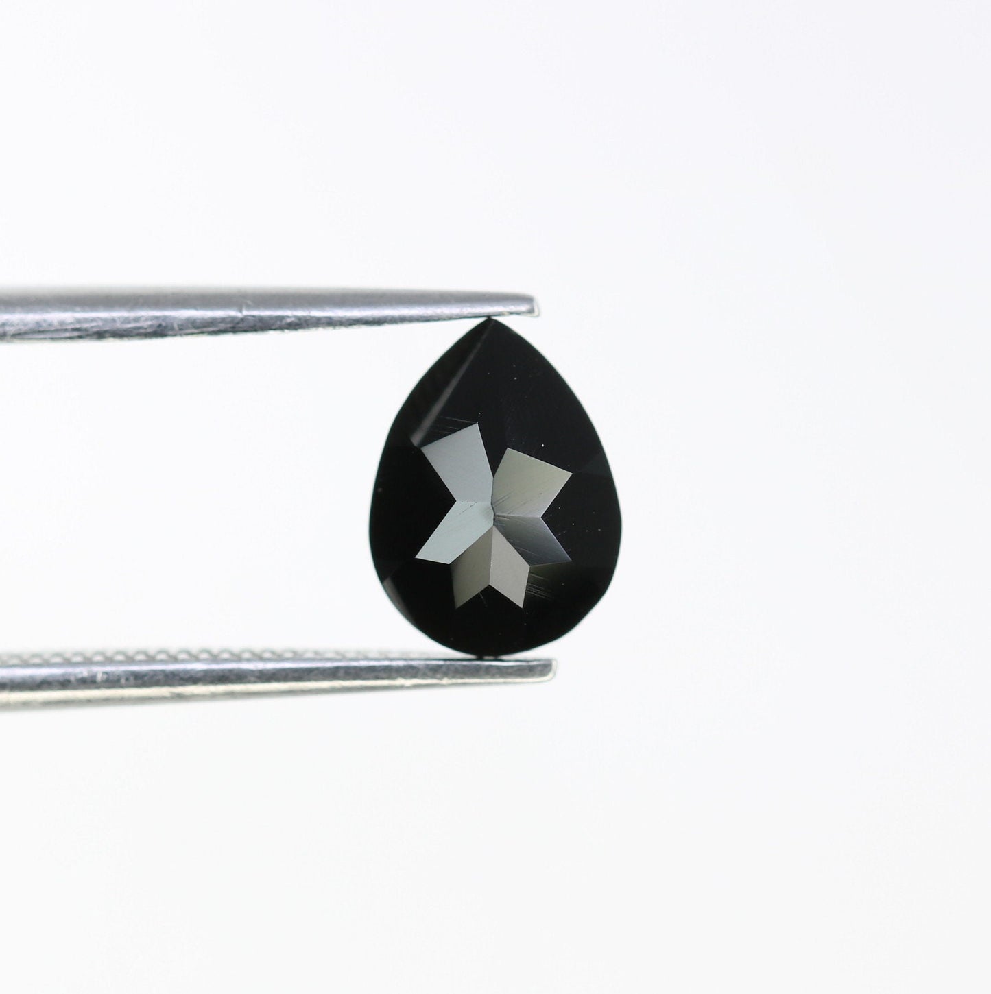 1.08 CT Black Pear Cut Gemstone for Weddings and Special Occasions - Elegant Pendant or Ring for Fine Jewelry