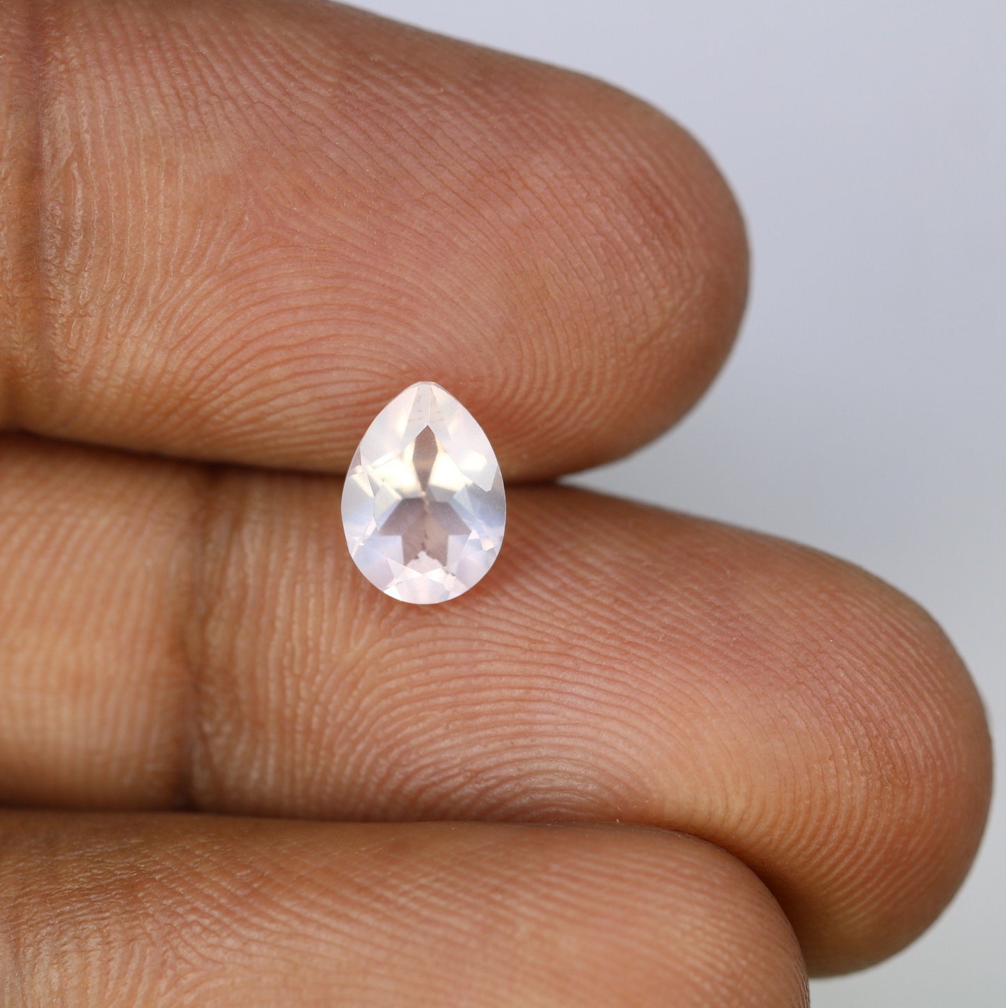 1.06 CT Beautiful Pear Shape Rose Quartz Gemstone for Pendant or Ring - Perfect Gift for Loved Ones
