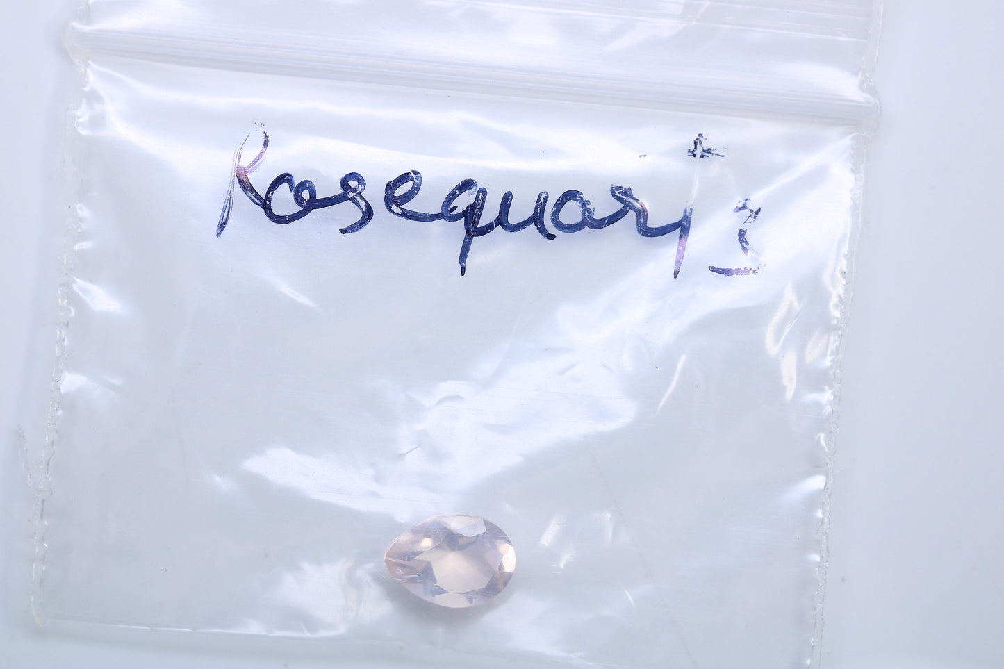 1.06 CT Beautiful Pear Shape Rose Quartz Gemstone for Pendant or Ring - Perfect Gift for Loved Ones