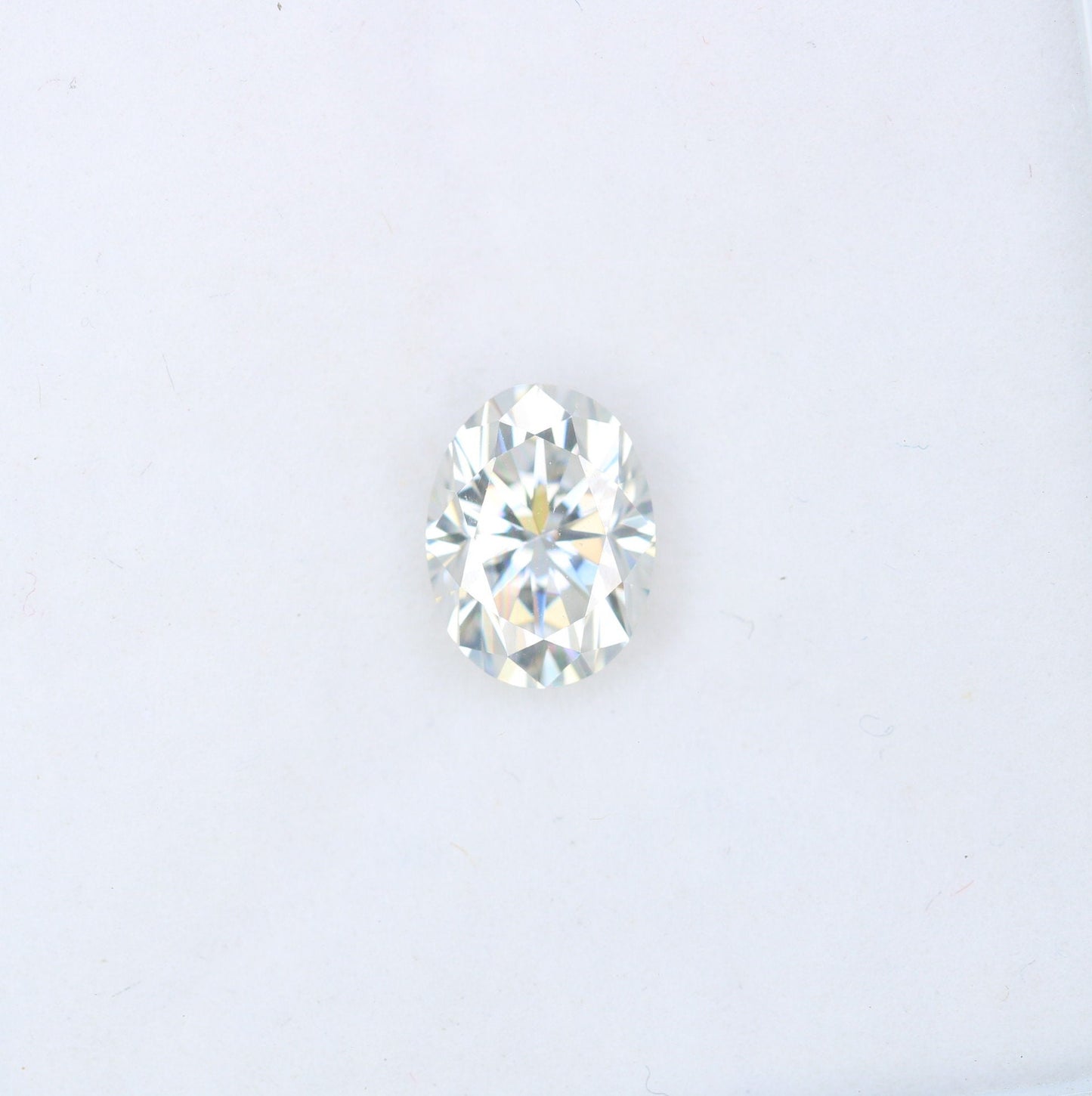 1.44 CT Moissanite Gemstone Oval Cut White Stone for Wedding Gift Perfect Proposal Ring and Jewelry for Daughter with Gold Ring and Diamond