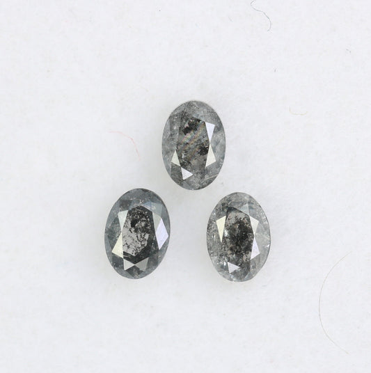 3.50 mm Loose Oval Salt and Pepper Diamond - Unique Gemstone for Custom Gold Rings & Distinctive Jewelry Creations