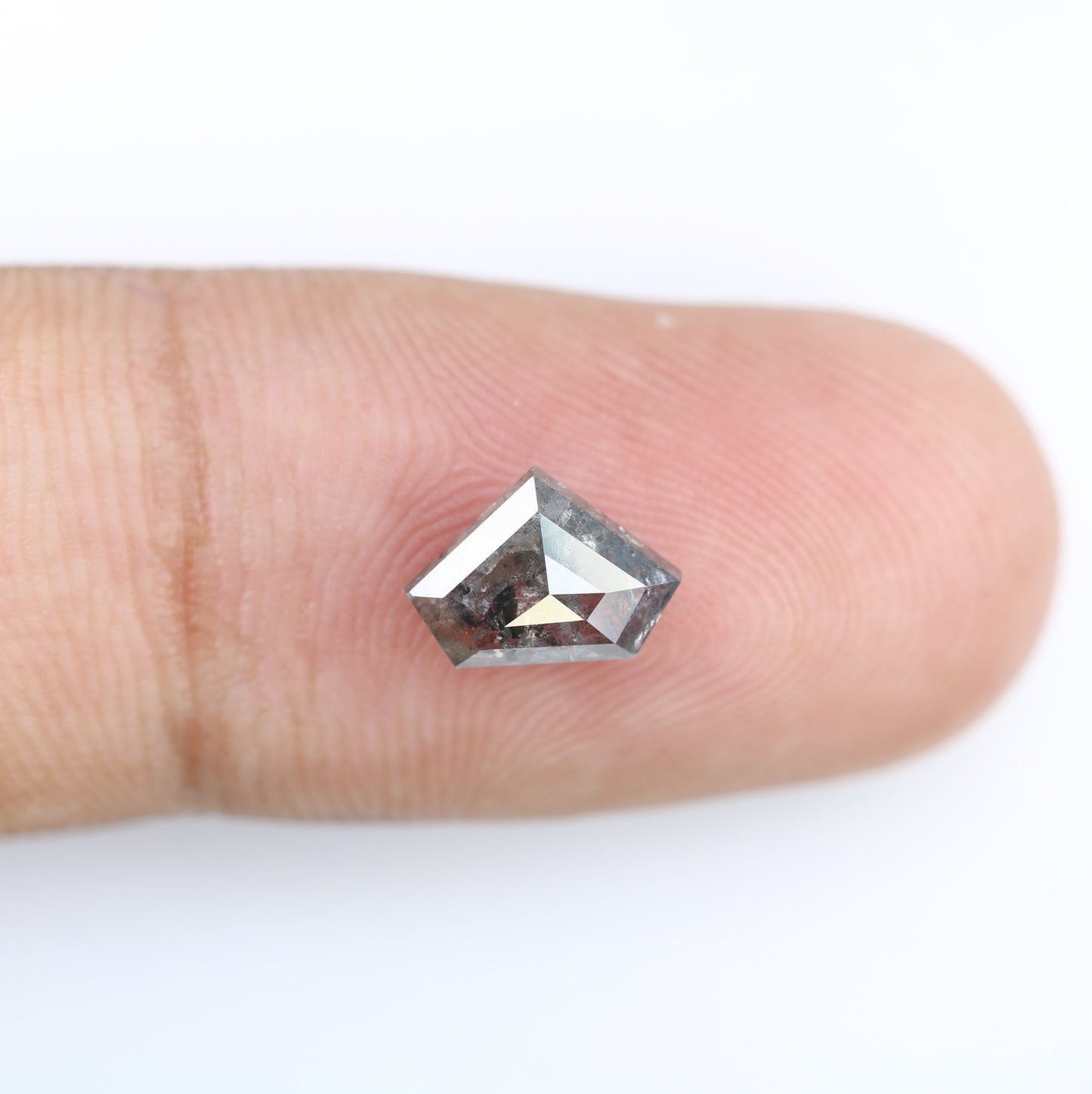 1.36 CT Unique Shield Cut Salt and Pepper Diamond For handmade necklace pendant Black/Grey crystal Diamond for Engagement Gold Ring Gift