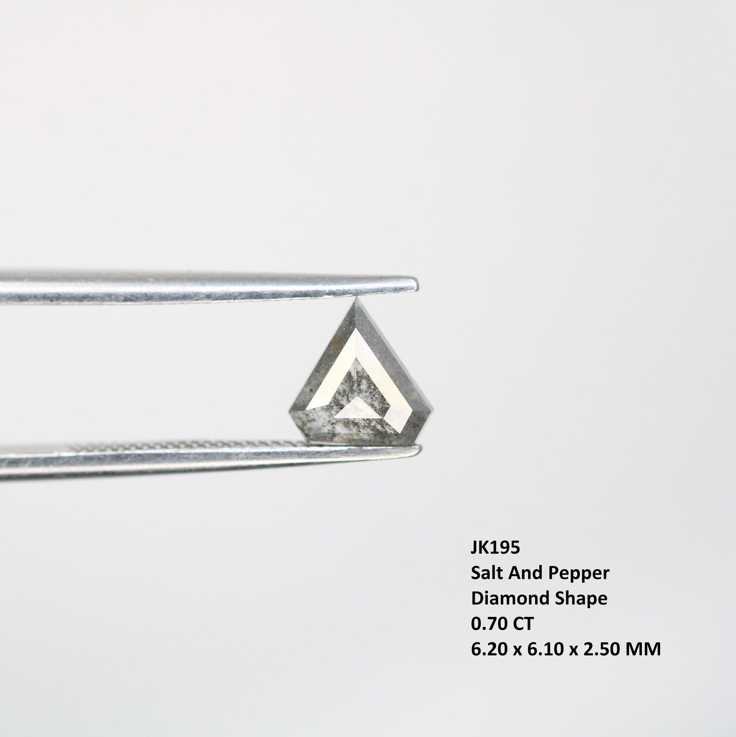 0.70 CT Pentagon Cut Natural Salt and Pepper Diamond For handmade necklace pendant Black/Grey crystal Diamond for Engagement Gold Ring Gift