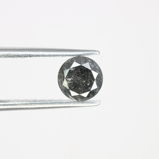 0.79 Carat 5.5mm Salt and Pepper Round Diamond RingFor Gold Ring Diamonds
