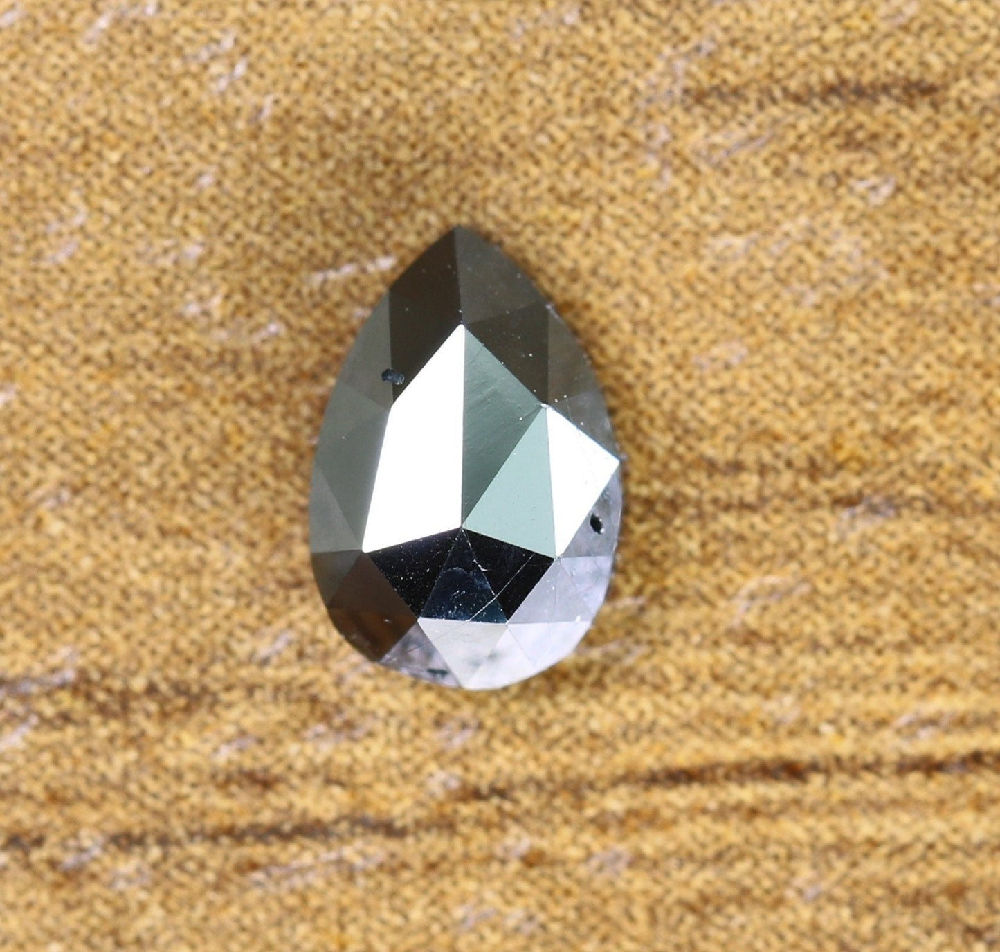 0.51 CT Black Pear Diamond For Engagement RingFor Gold Ring Diamonds