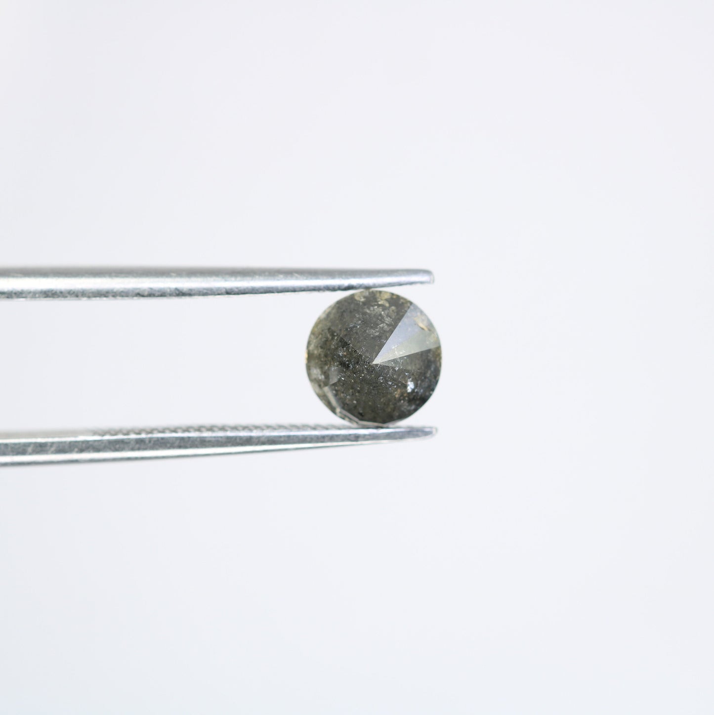 0.92 Carat Loose Round Brilliant Cut Salt and Pepper Galaxy Diamond Ring | Ideal for Custom Gold Engagement Rings or Unique Jewelry Designs