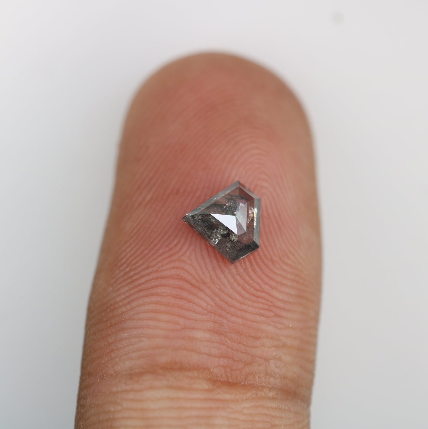 0.63 CT Shield Cut Natural Salt and Pepper Diamond For handmade necklace pendant Black/Grey crystal Diamond for Engagement Gold Ring Gift