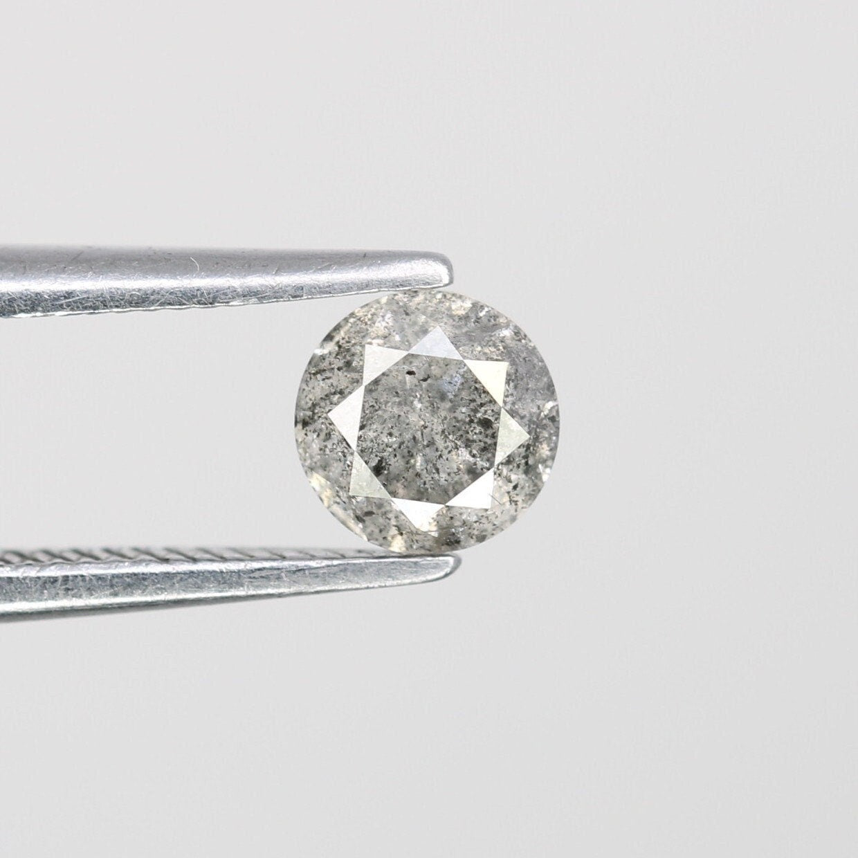 0.47 Carat Round Brilliant Cut Salt and Pepper Diamond | Ideal for Custom Gold Rings | Unique Engagement or Wedding Jewelry